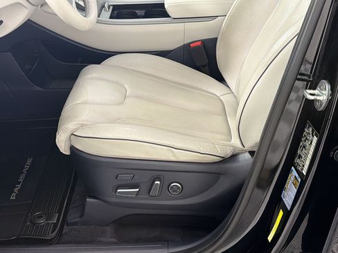 Used 2023 Hyundai Palisade Limited FWD image 15