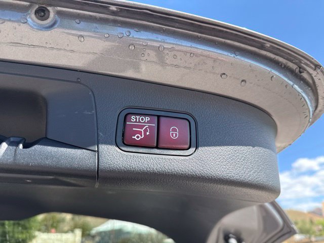 Used 2025 Mercedes-Benz GLA 250 4MATIC image 9
