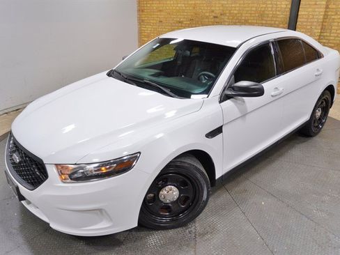 Used 2014 Ford Taurus Police Interceptor AWD image 2