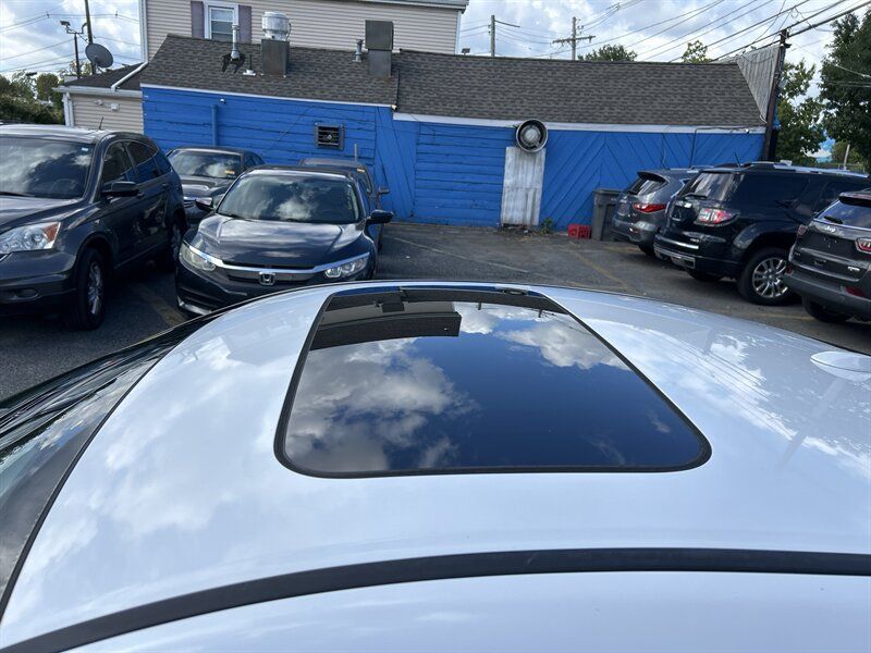 Used 2015 Honda Accord EX-L image 8