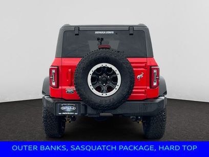 New 2024 Ford Bronco Outer Banks w/ Sasquatch Package