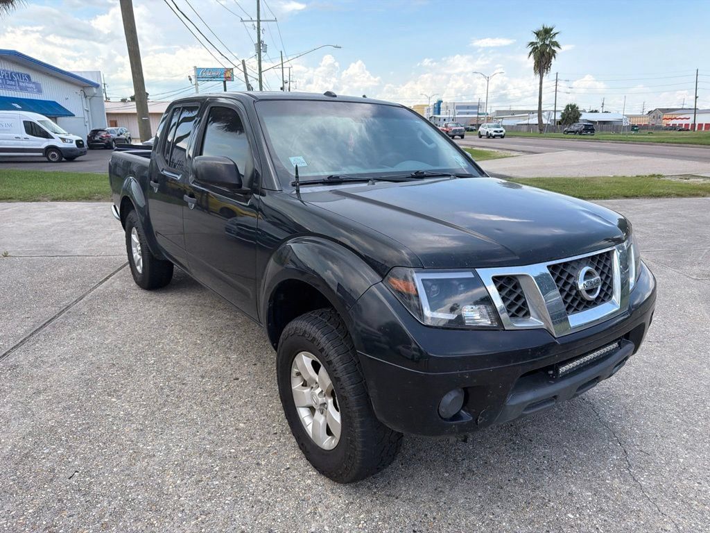 Used 2013 Nissan Frontier SV RWD image 4