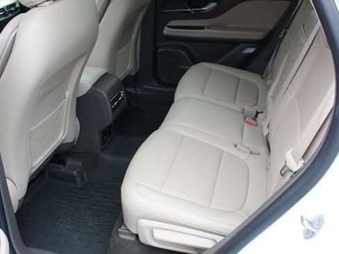 Used 2024 Lincoln Corsair Reserve w/ Equipment Group 201A image 15