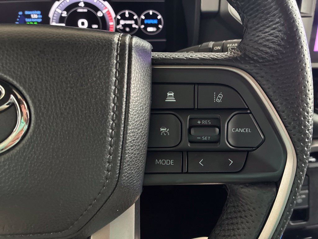Certified 2025 Toyota Sequoia Limited w/ Tow Technology Package AWD/4WD image 33