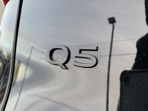 Certified 2025 Audi Q5 Premium w/ Convenience Package image 22