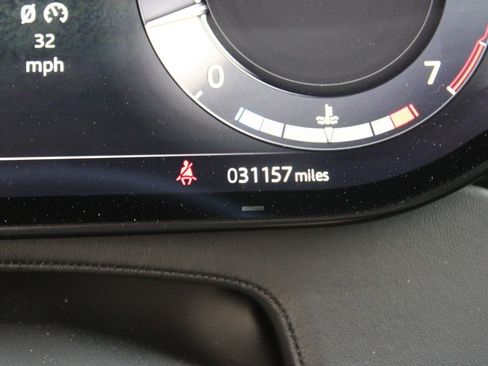 Used 2023 Land Rover Range Rover Sport SE Dynamic image 11