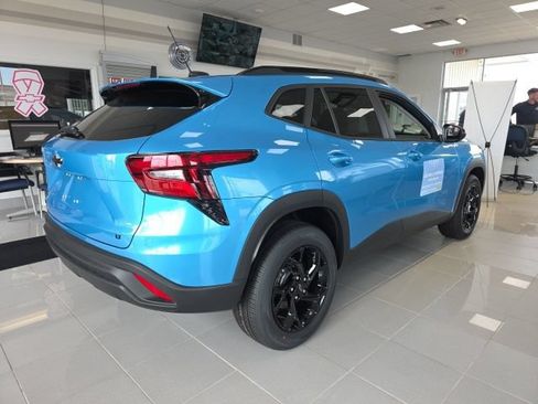 New 2026 Chevrolet Trax LT FWD image 4