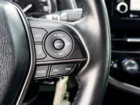 Used 2024 Toyota Camry SE image 20