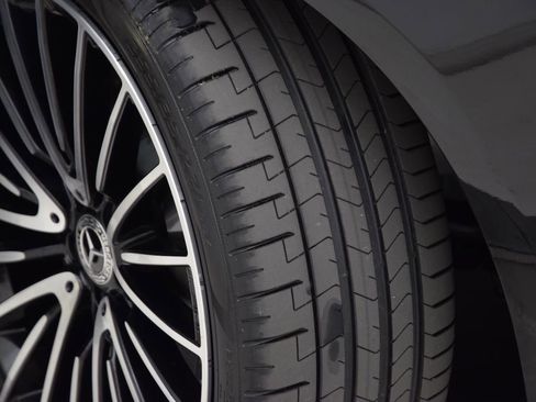 Certified 2022 Mercedes-Benz S 500 4MATIC image 31