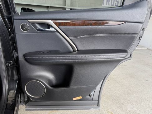 Used 2018 Lexus RX 450h AWD w/ Premium Package image 16