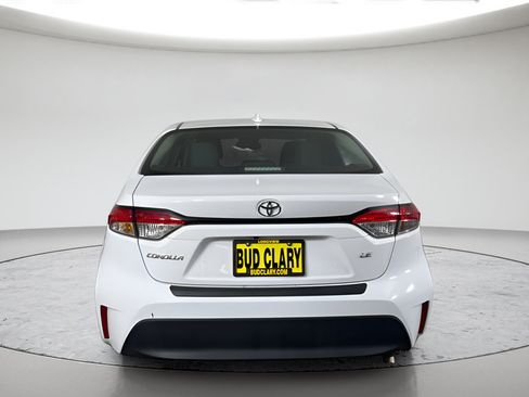 Used 2025 Toyota Corolla LE FWD image 6