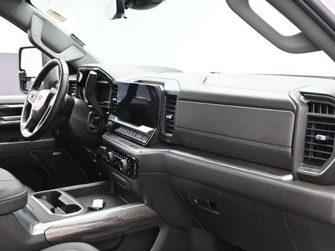 Used 2024 Chevrolet Silverado 2500 LTZ w/ LTZ Plus Package AWD/4WD image 27