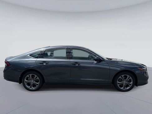 Certified 2023 Honda Accord EX image 2
