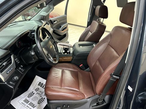Used 2020 Chevrolet Tahoe Premier w/ Premier Plus Edition image 24