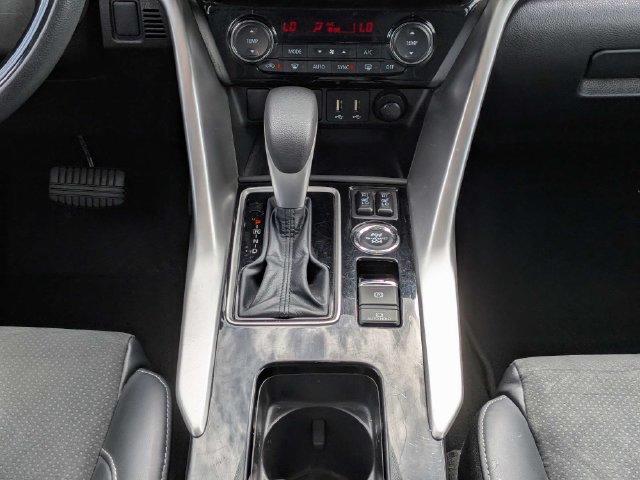 Used 2025 Mitsubishi Eclipse Cross SE AWD/4WD image 18