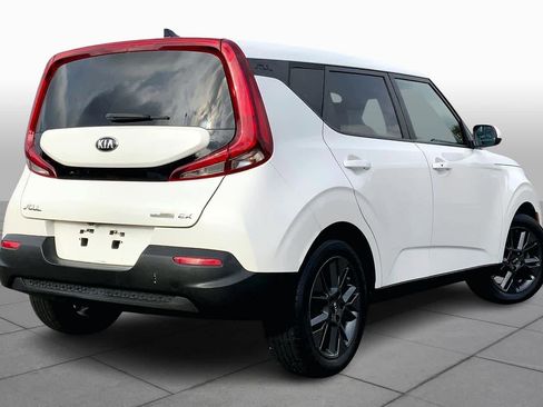 Used 2021 Kia Soul EX image 12