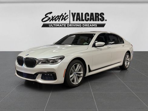 Used 2016 BMW 750i xDrive AWD/4WD image 1