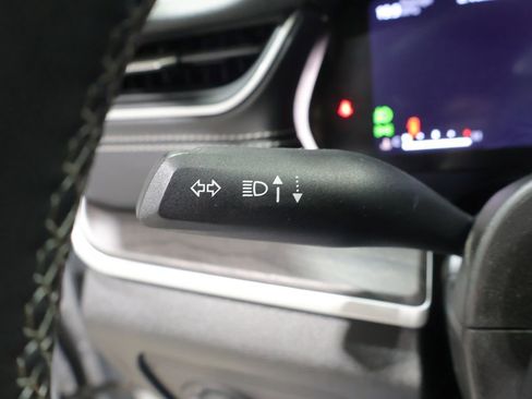 Used 2023 Jeep Grand Cherokee Limited w/ Black Appearance Package AWD/4WD image 34