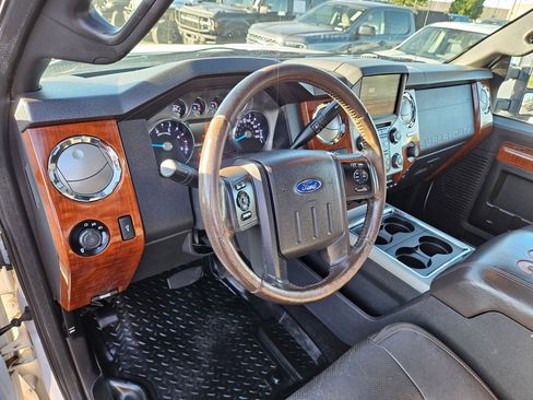 Used 2015 Ford F350 King Ranch w/ FX4 Off-Road Package AWD/4WD image 16