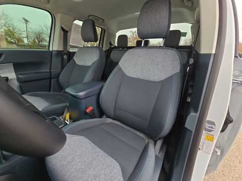 Certified 2025 Ford Maverick XLT w/ XLT Luxury Package image 11