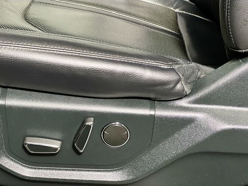 Used 2020 Ford Expedition Limited w/ Texas Edition Package AWD/4WD image 15