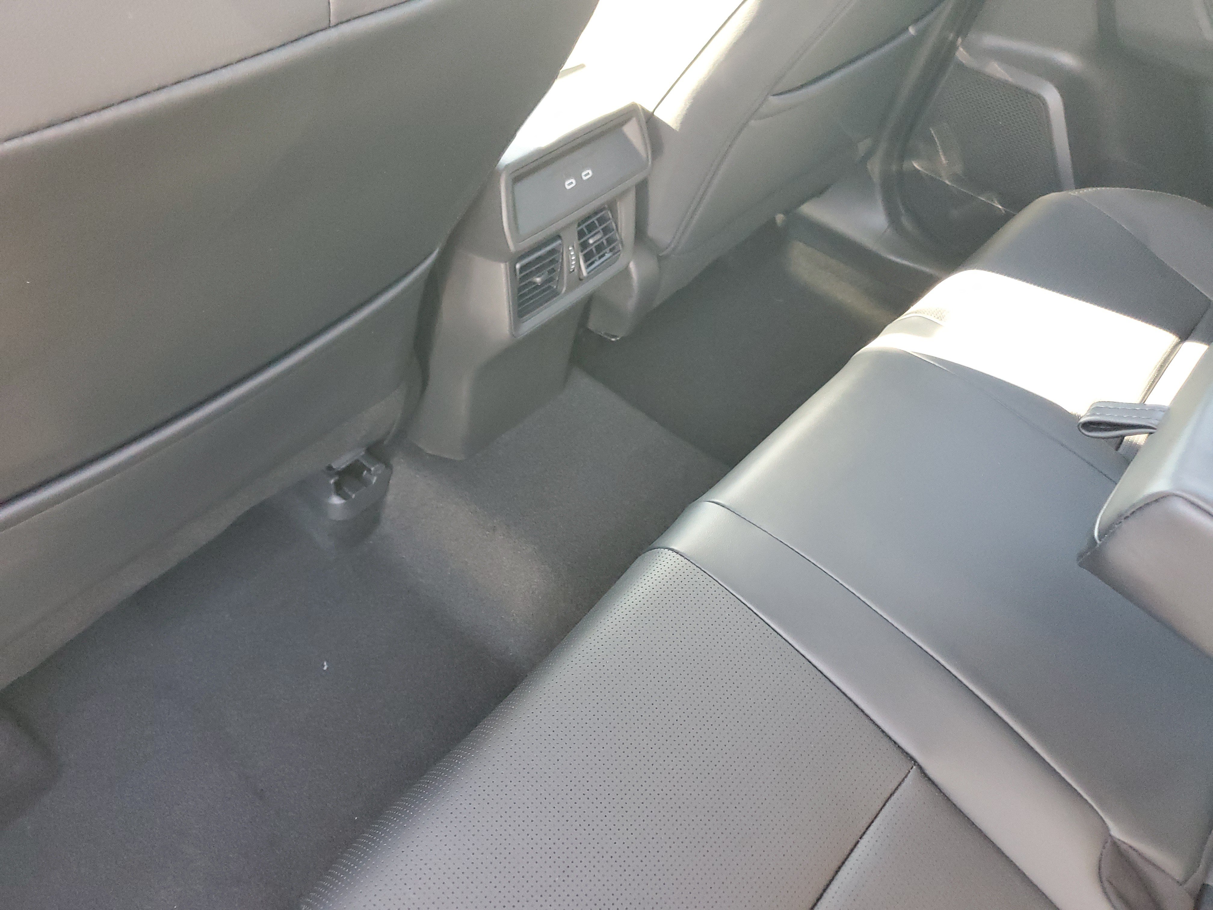 Used 2026 Toyota RAV4 XLE Premium FWD image 11
