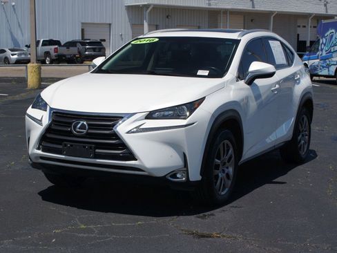 Used 2016 Lexus NX 200t FWD w/ Premium Package image 2