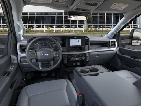 New 2026 Ford F250 XL AWD/4WD image 9