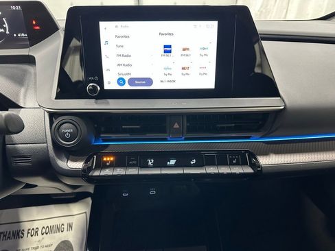 Used 2025 Toyota Prius XLE image 25