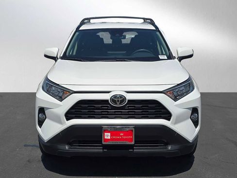 Certified 2020 Toyota RAV4 XLE w/ Carpet Mat Package FWD image 8
