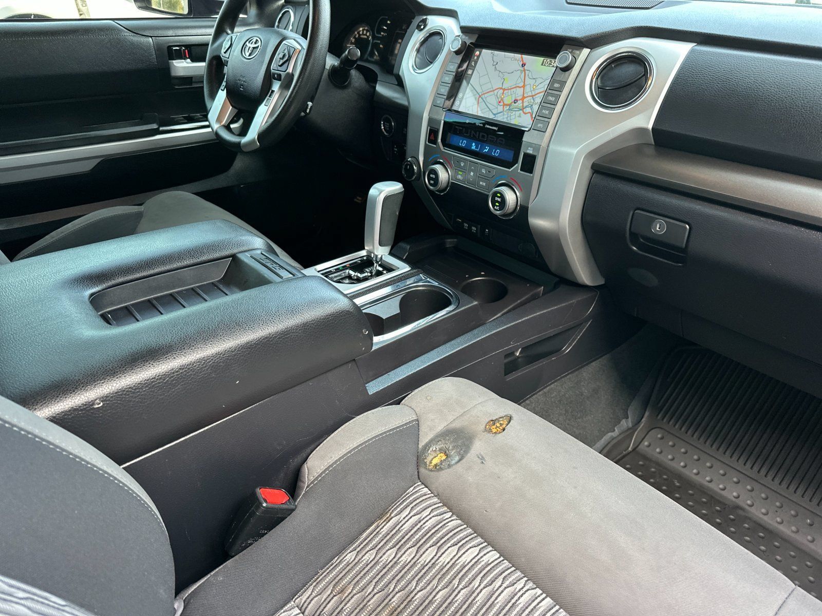 Used 2021 Toyota Tundra SR5 w/ TRD Off-Road Package AWD/4WD image 14