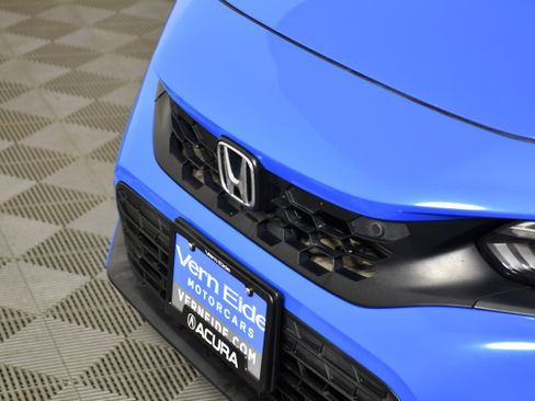 Used 2023 Honda Civic Sport Touring image 11