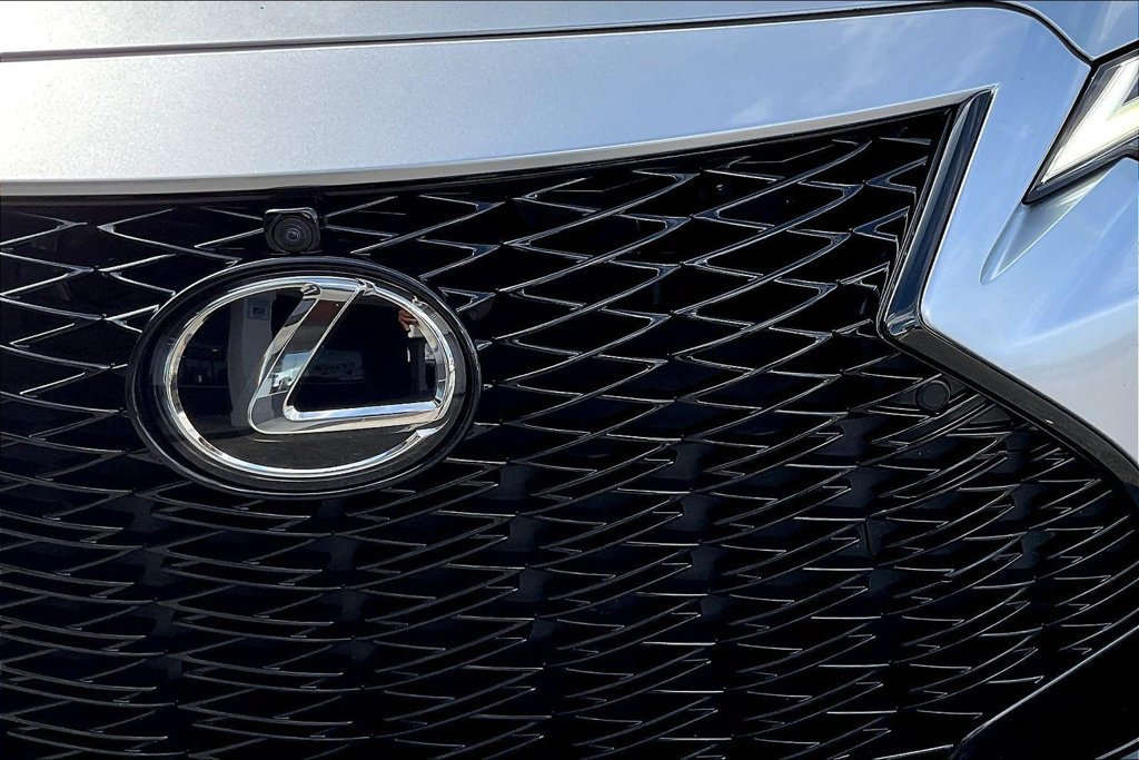 Used 2023 Lexus IS 350 F Sport w/ Navigation Package RWD image 28