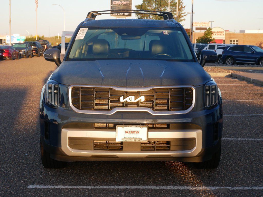 Used 2025 Kia Telluride S AWD/4WD image 4