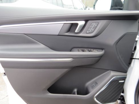 New 2026 Buick Enclave Sport Touring w/ Power Package image 19