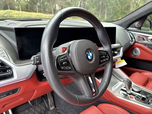 Certified 2025 BMW XM image 18