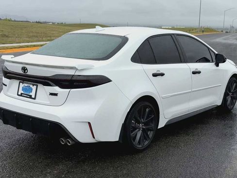 Used 2025 Toyota Corolla XSE FWD image 8