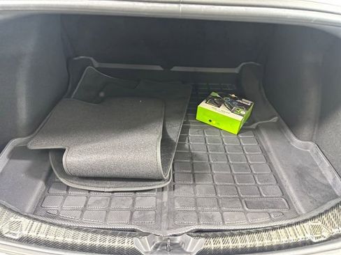 Used 2019 Tesla Model 3 Performance image 25