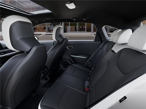 New 2026 Kia K4 GT-Line Turbo FWD image 18