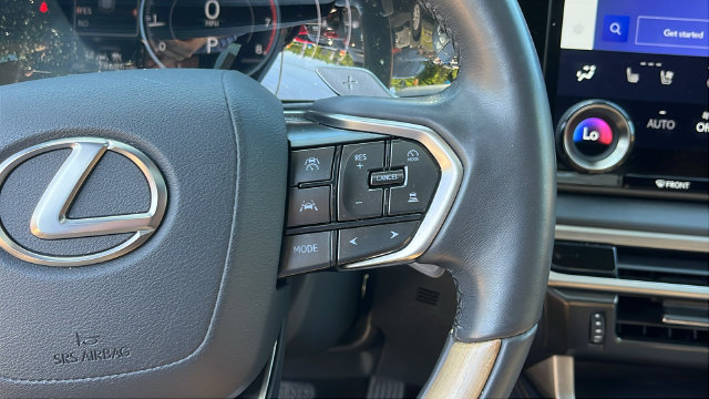 Used 2023 Lexus RX 350 Premium w/ Accessory Package (Z1) AWD/4WD image 13