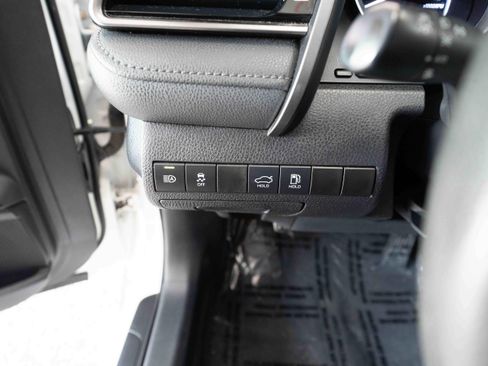 Used 2021 Toyota Camry LE FWD image 10
