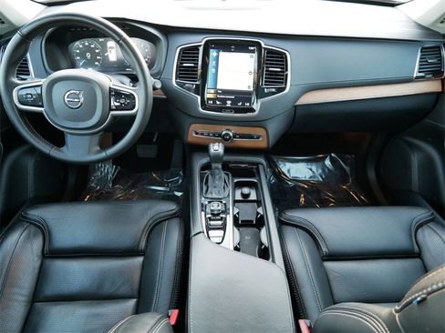 Used 2020 Volvo XC90 T6 Inscription image 12