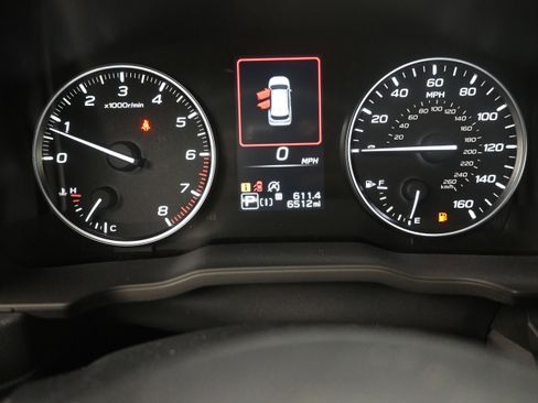 Certified 2025 Subaru Forester Premium AWD/4WD image 17
