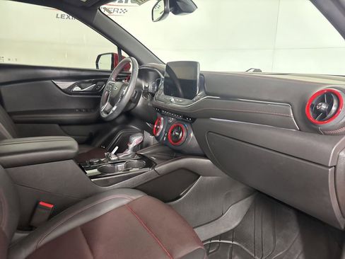 Used 2023 Chevrolet Blazer RS w/ Enhanced Convenience Package image 31