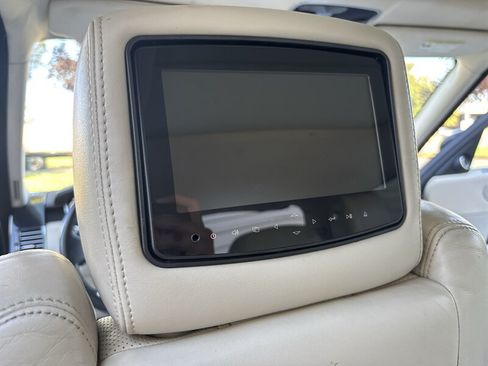 Used 2013 Land Rover Range Rover HSE AWD/4WD image 27