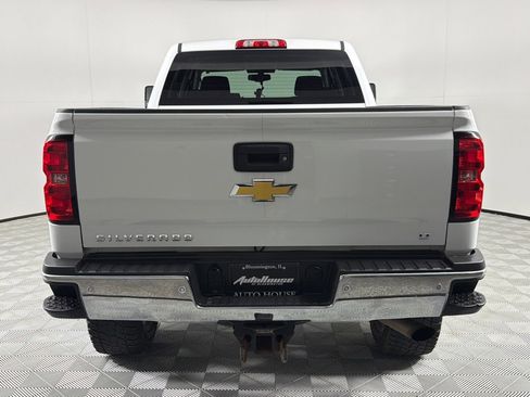 Used 2016 Chevrolet Silverado 2500 LT w/ LT Convenience Package AWD/4WD image 6