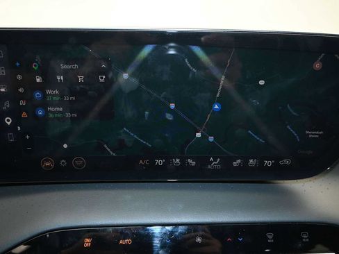 Used 2026 Buick Enclave Avenir w/ Super Cruise Package AWD/4WD image 25