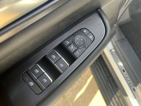 New 2026 Nissan Armada PRO-4X w/ Captain's Chari Seat Package image 12