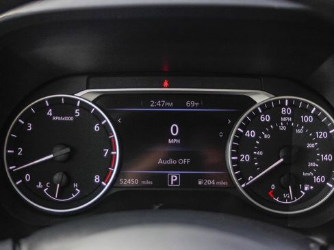 Certified 2024 Nissan Sentra SV image 22