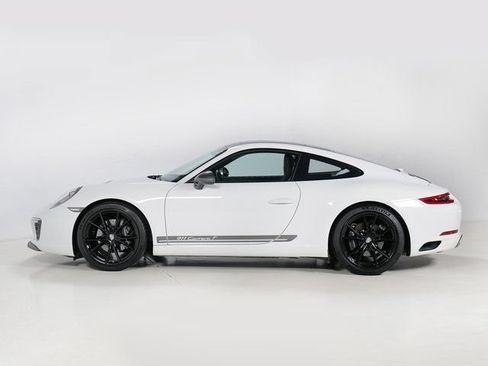 Certified 2019 Porsche 911 Carrera T w/ Carrera T Interior Package RWD image 2